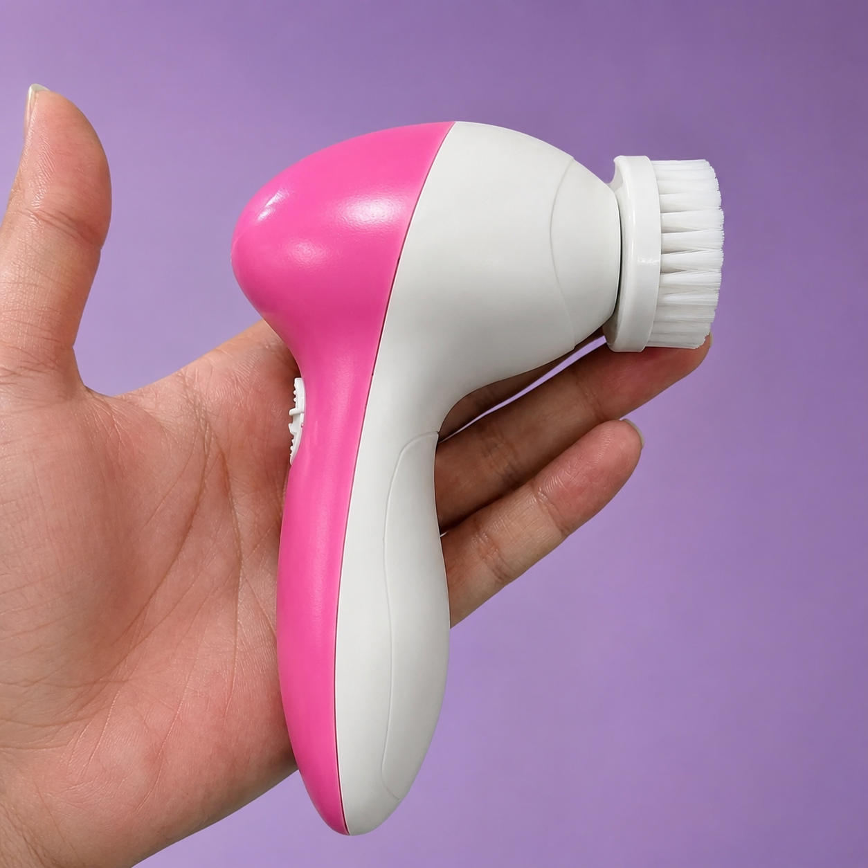 GlowBrush™ Facial Cleansing Brush